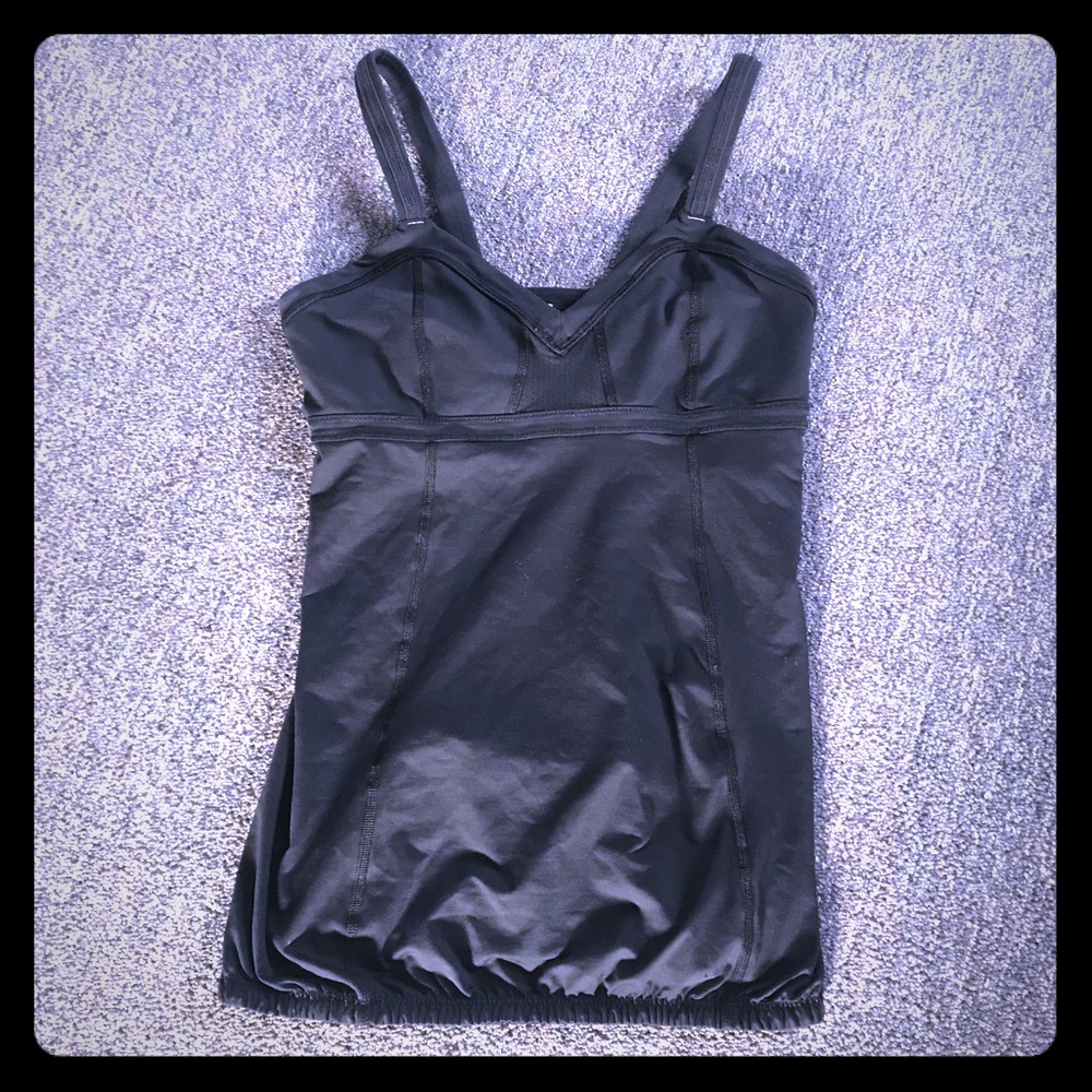 Lululemon tank